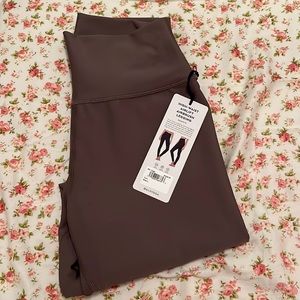 ALO Yoga Airlift Legging